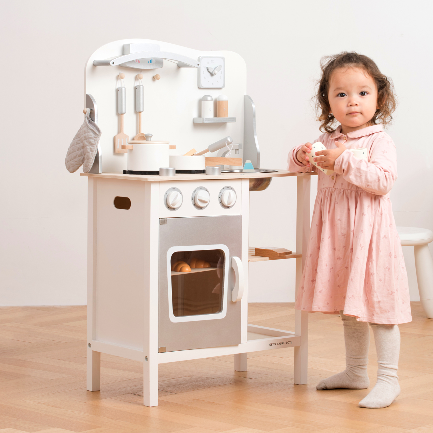 New Classic Toys Cuisine enfant Modern, plaque de cuisson bois rose